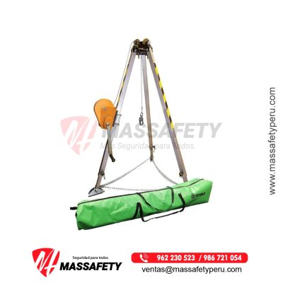 Trípode Ajustable Kit De 7″ Cabrestante Y Retractil 3 Vías 65″ Safewaze – 019‐11003